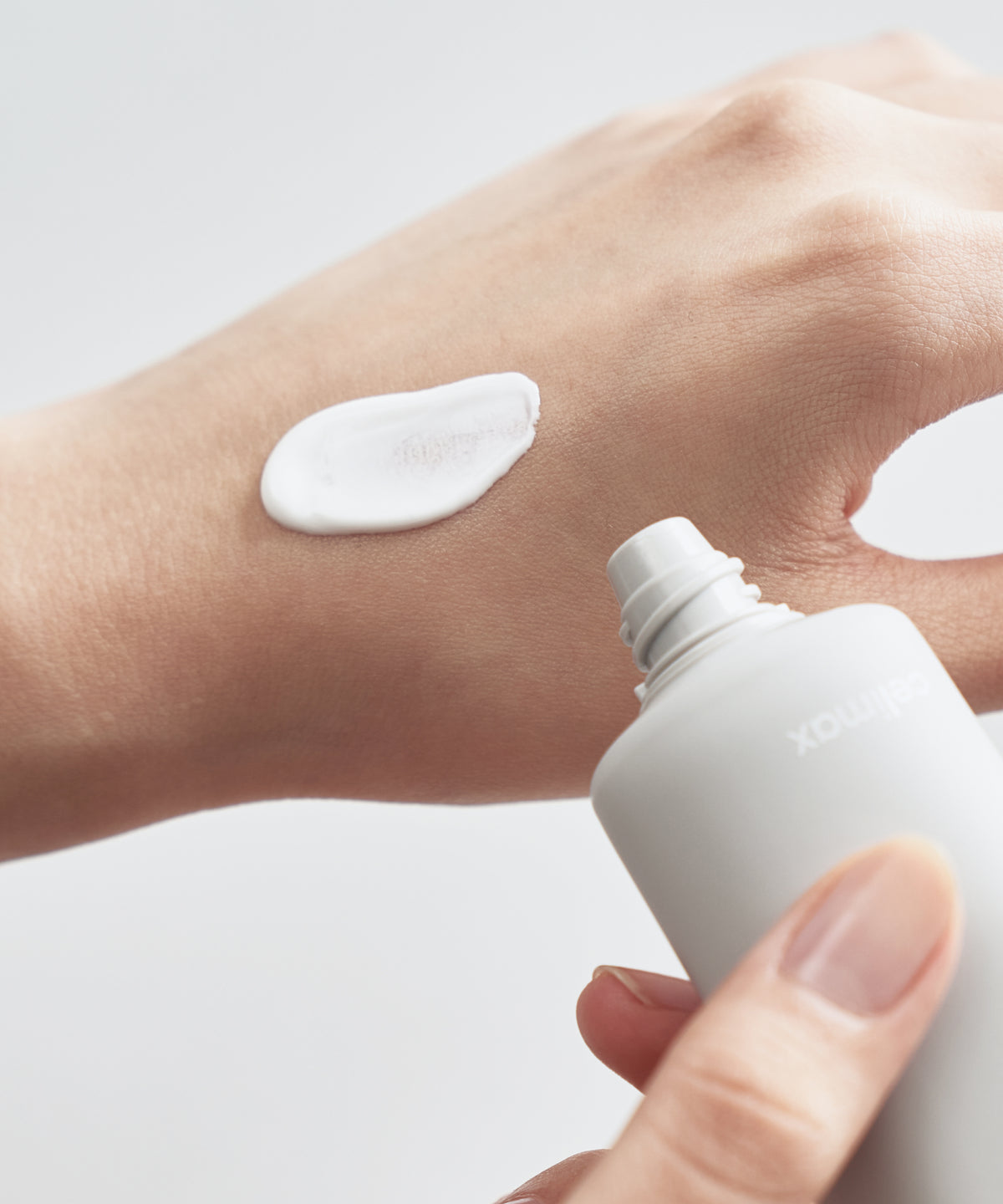 デュアルバリアウォータリー日焼け止め 40ml SPF50+ PA++++